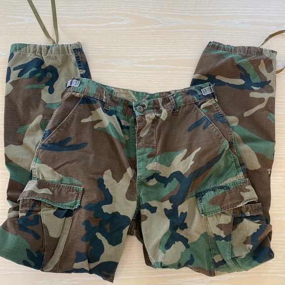Vintage Mens Camo Cargo Pants - Picture 1 of 3